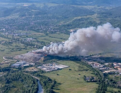 Groapa de gunoi de la Aninoasa a luat foc. Nu e prima, și din păcate, nu va fi ultima
